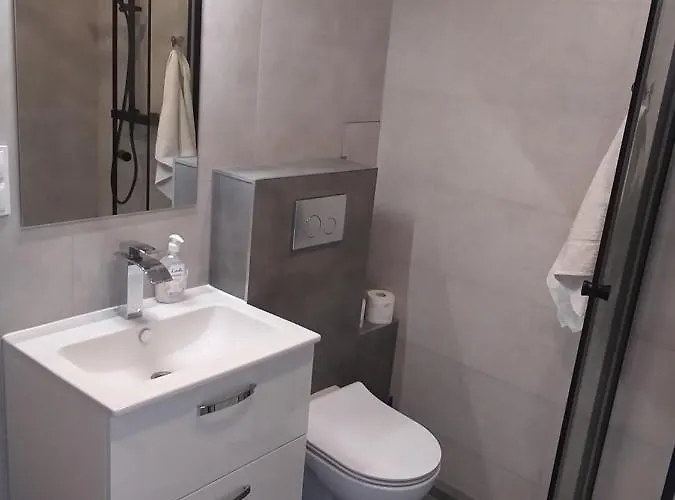 Przytulne Mieszkanie Przy Parku Modrzewie